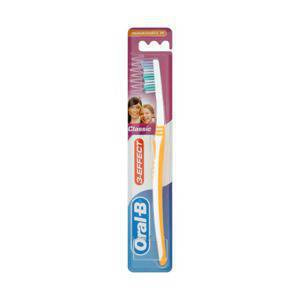 Oral-B 3 Effect Handzahnbürste, Größe 40, mittel